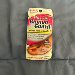 NWT gel bunion cover